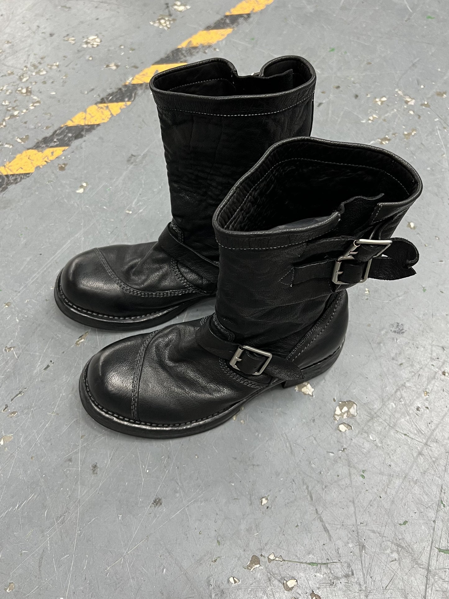 Heavy washed vintage distressed engineer boots