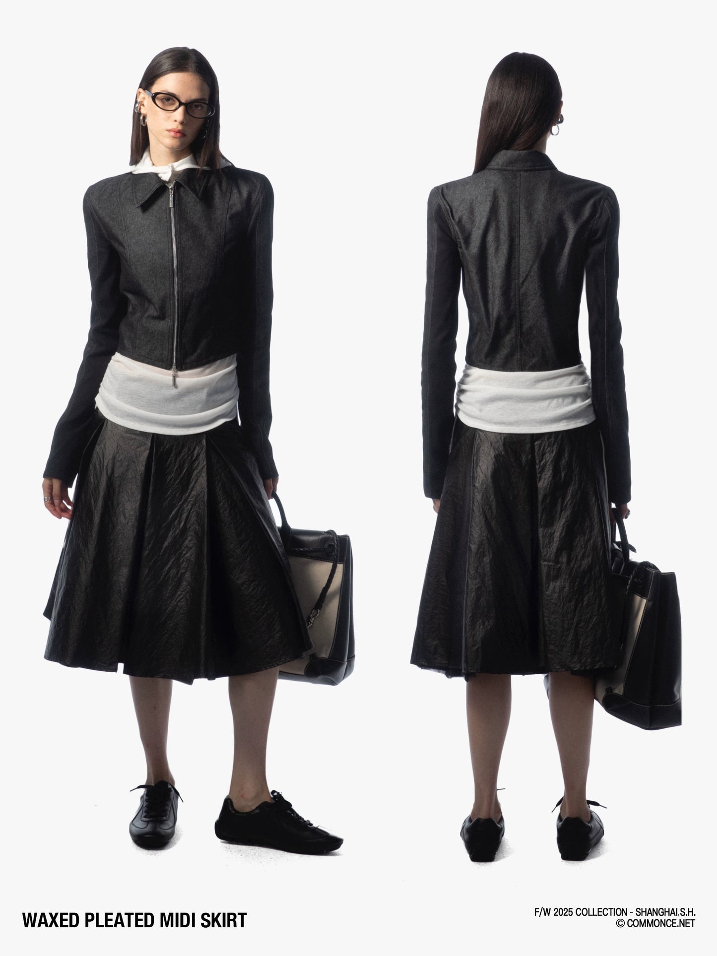 Oil-waxy coated pleated oversized skirt