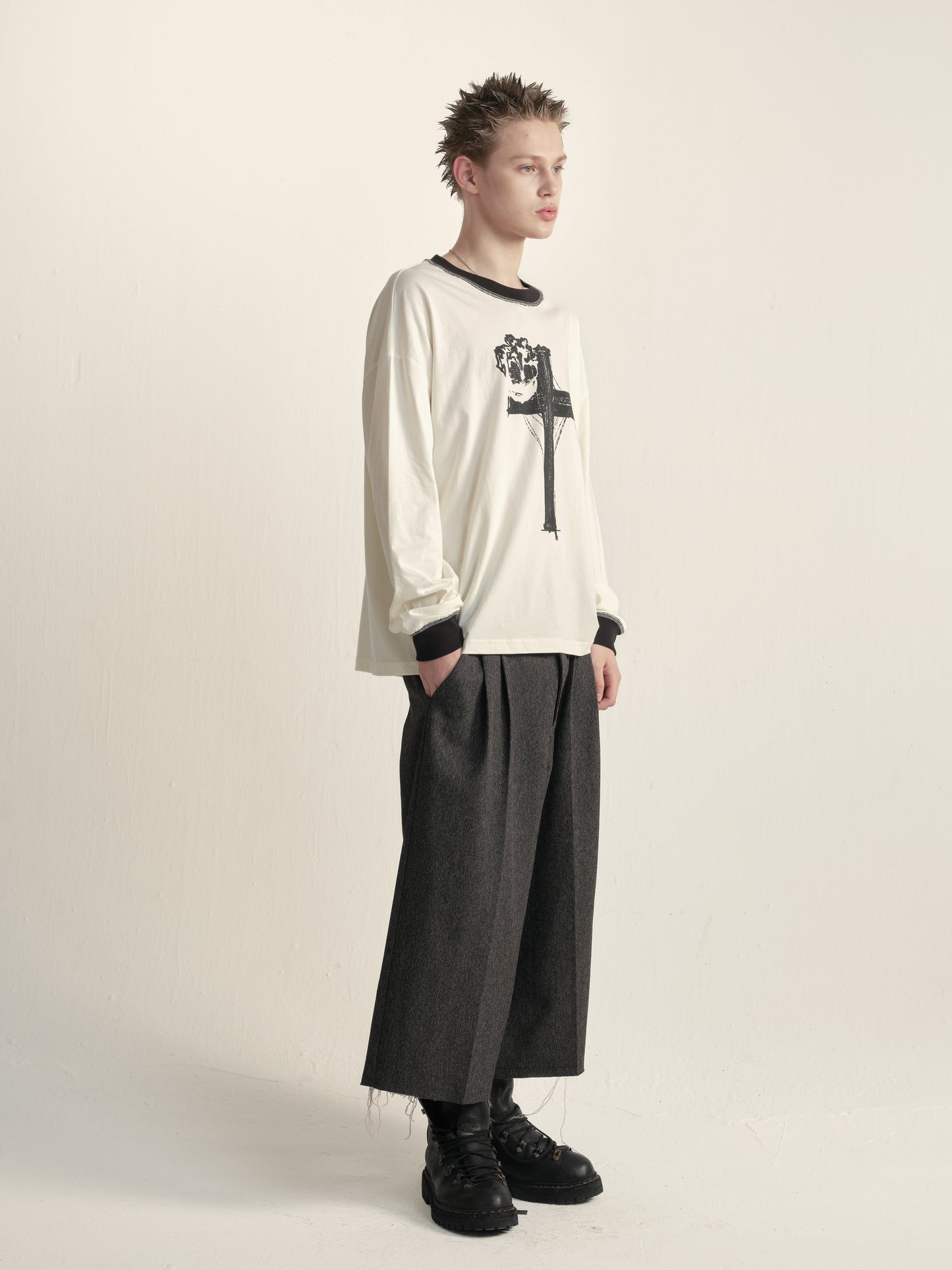 Skull Cross Long Sleeve T-shirt