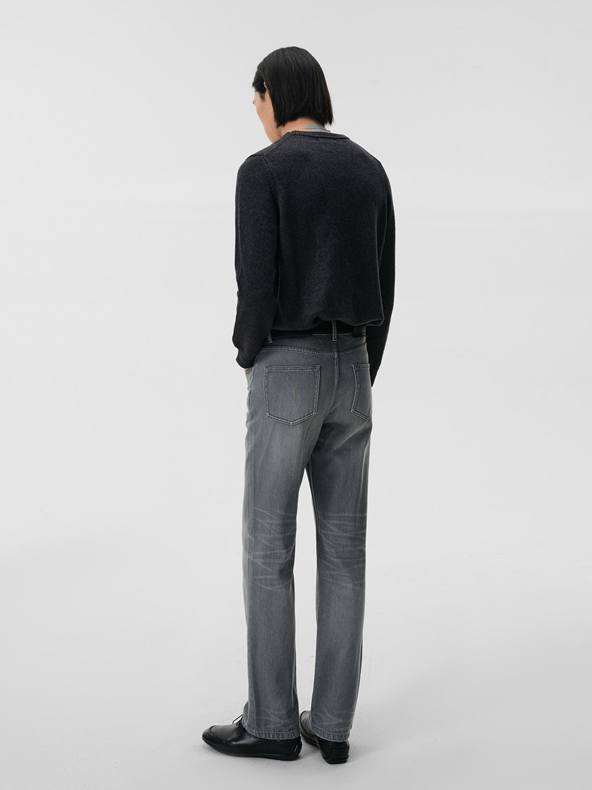 Cold water washed slimfit classic denim pants