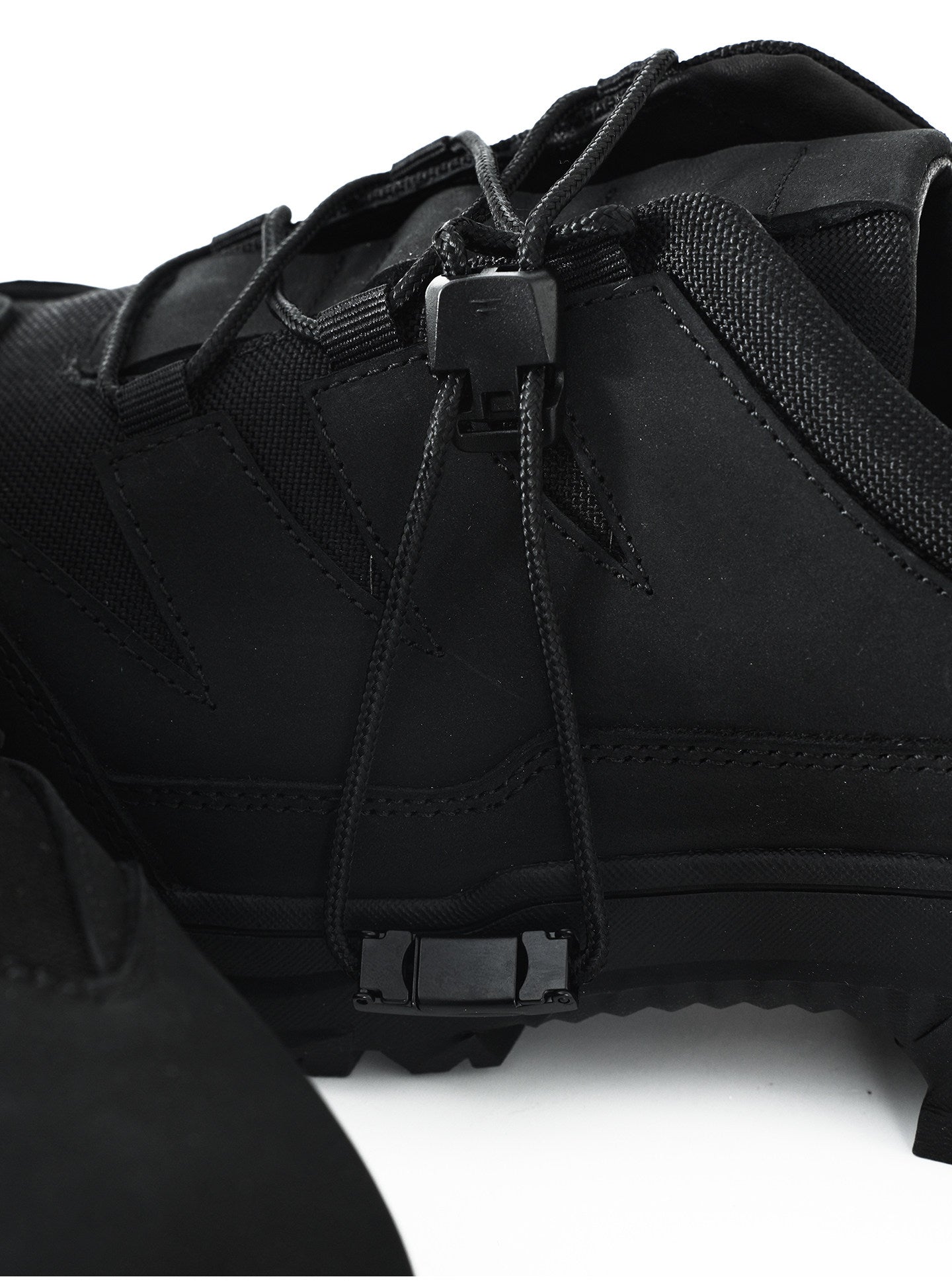 Sentinel waterproof low-top sneaker