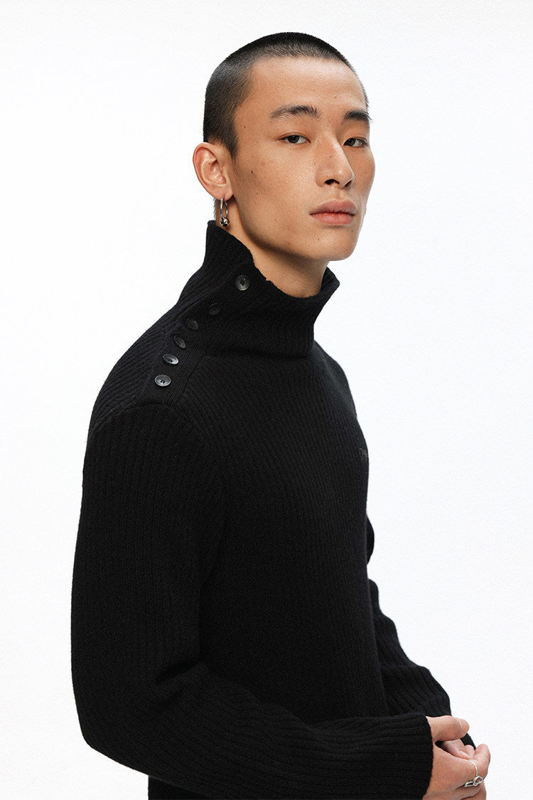 "Retro Ode" side open turtleneck sweater