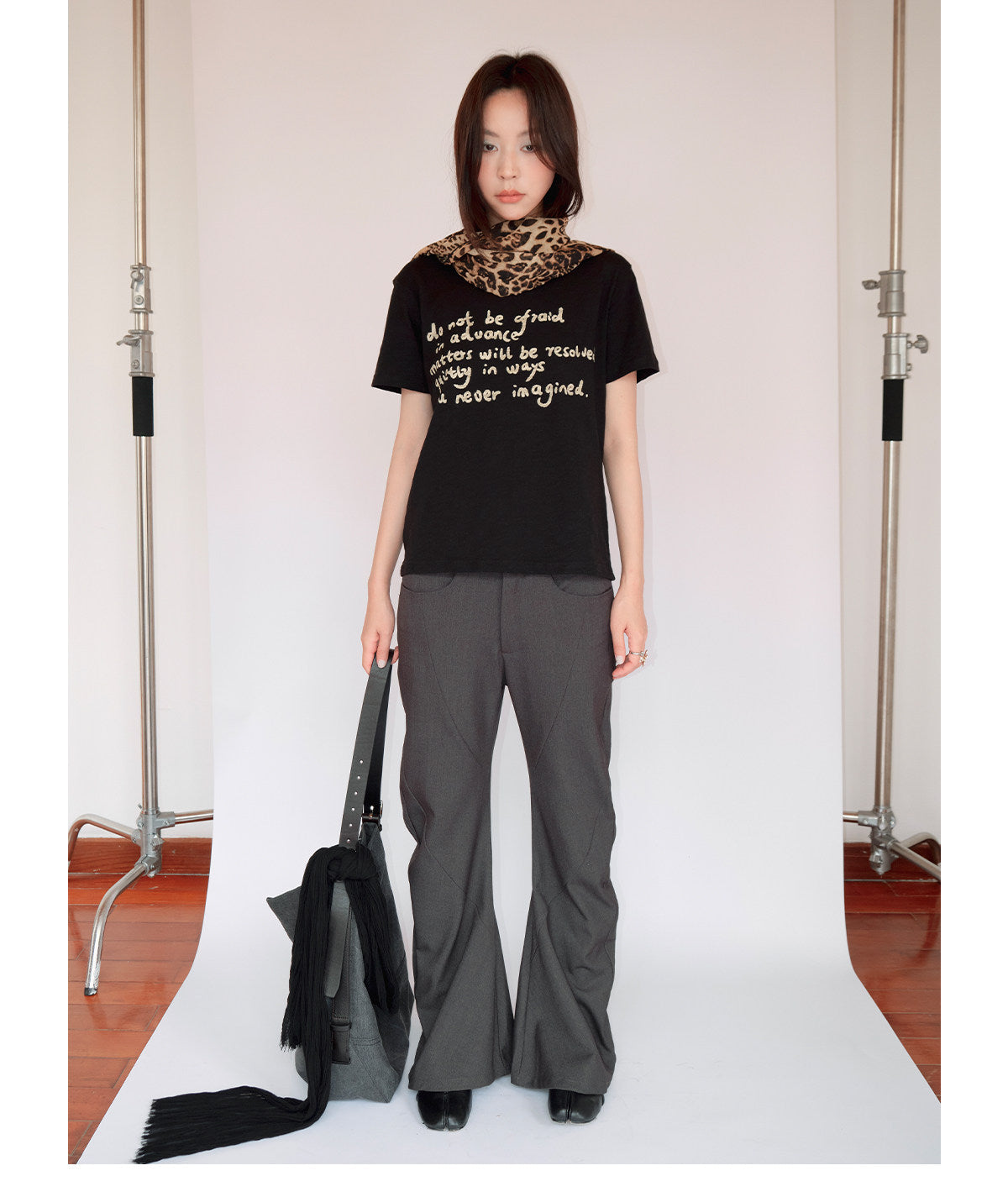 curved 3D structure knife trouser