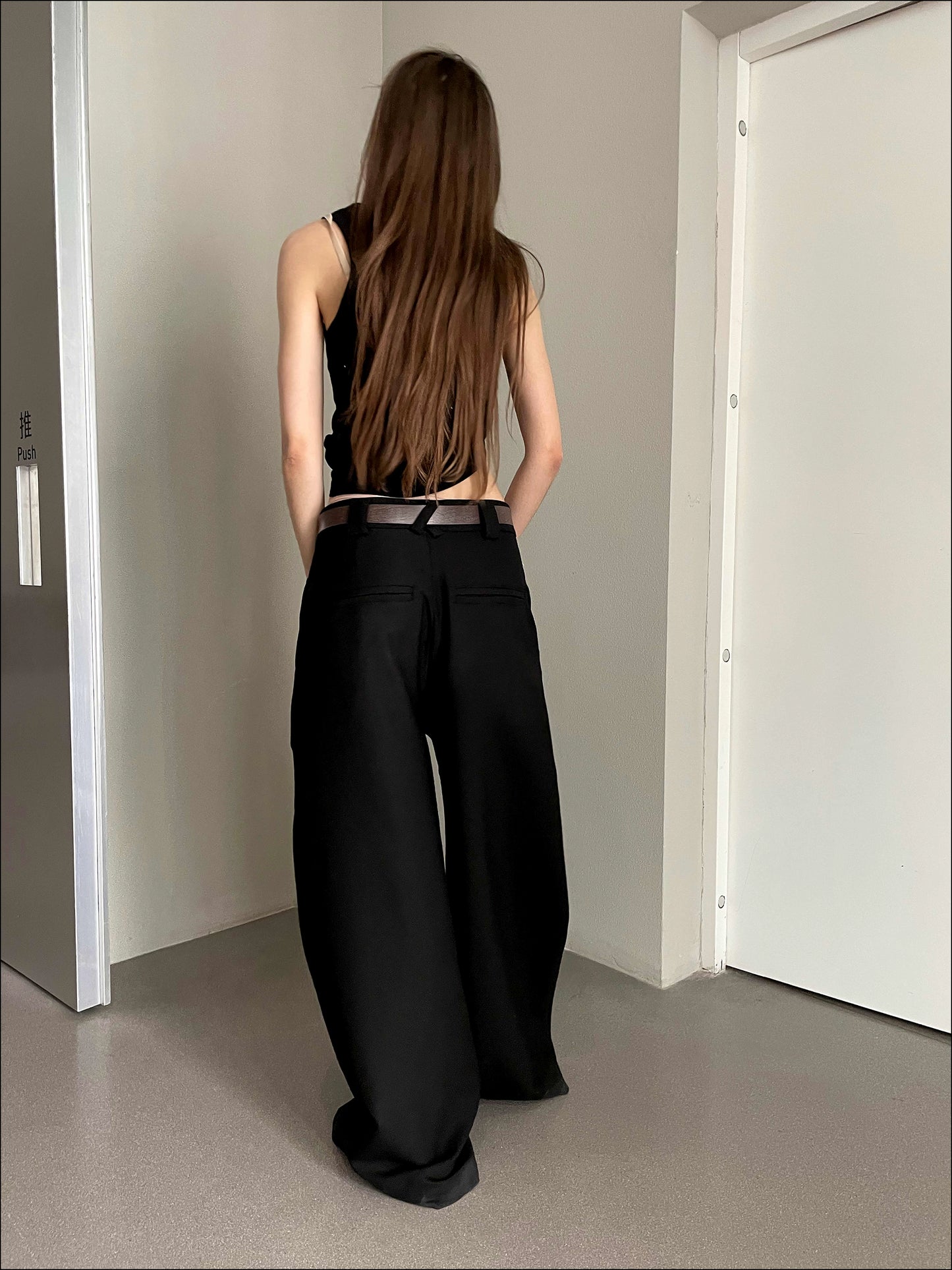 Front pocket Wide leg Trouser