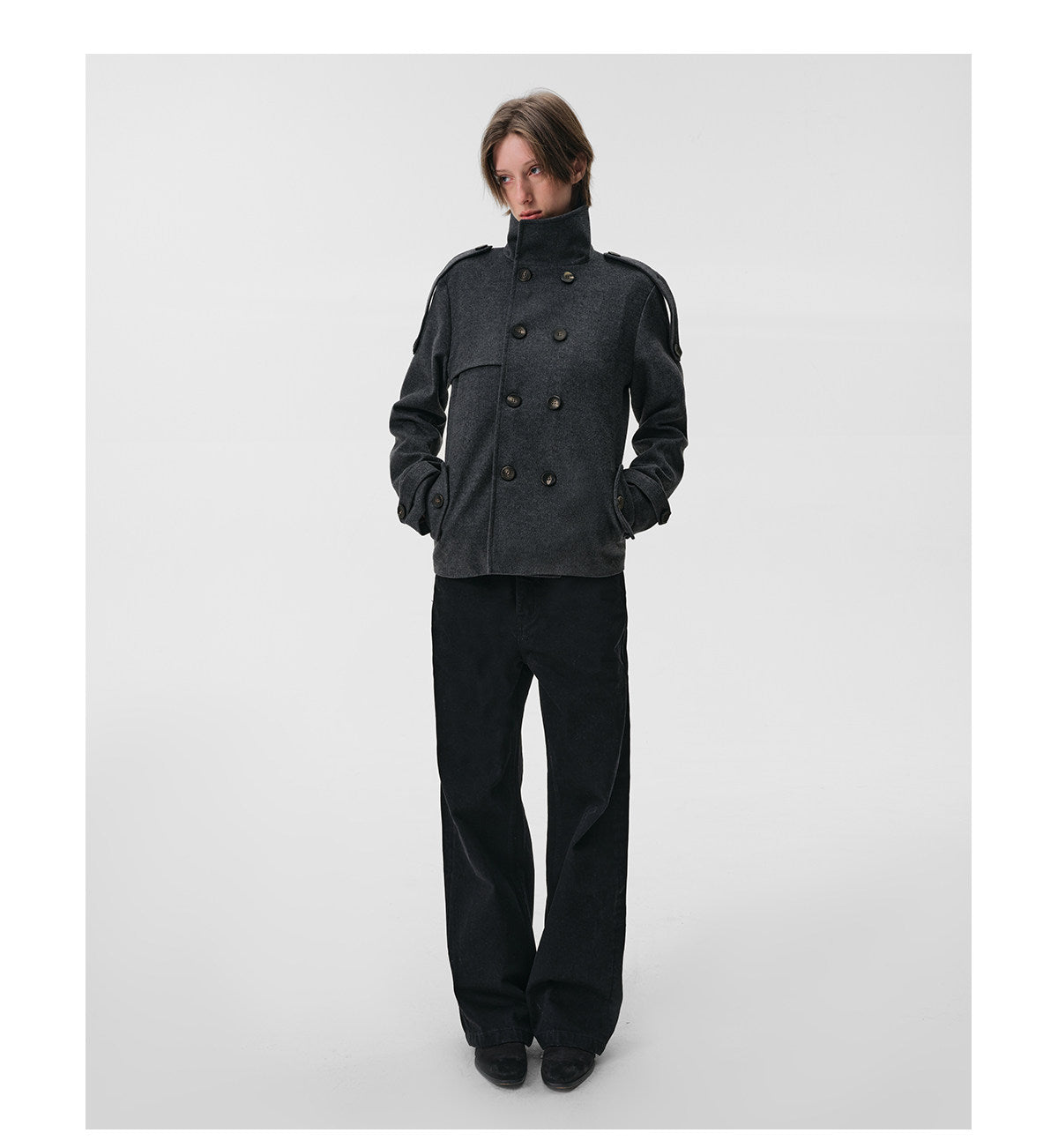 Double-breasted wool short coat