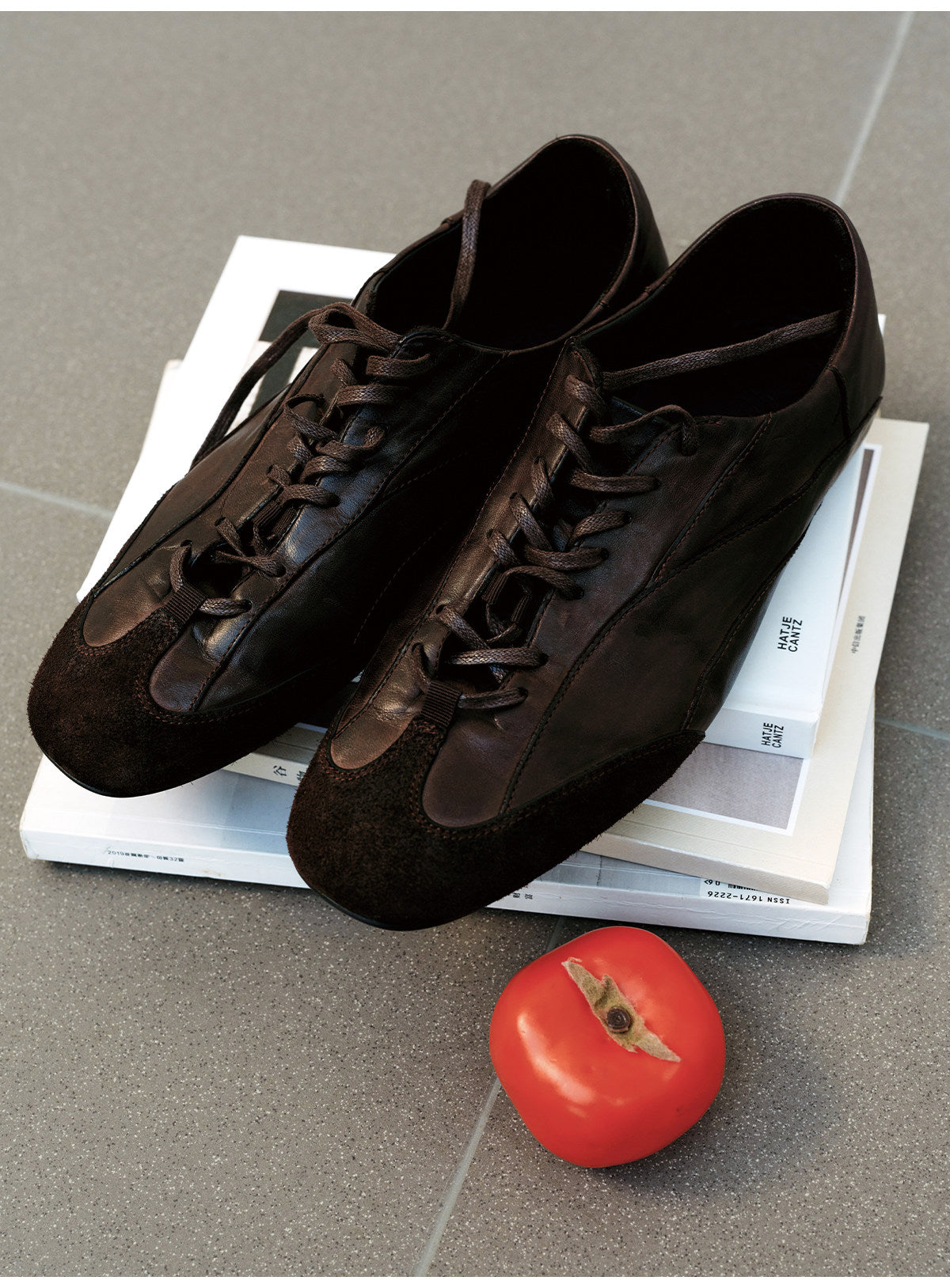 Washed horse leather shoes