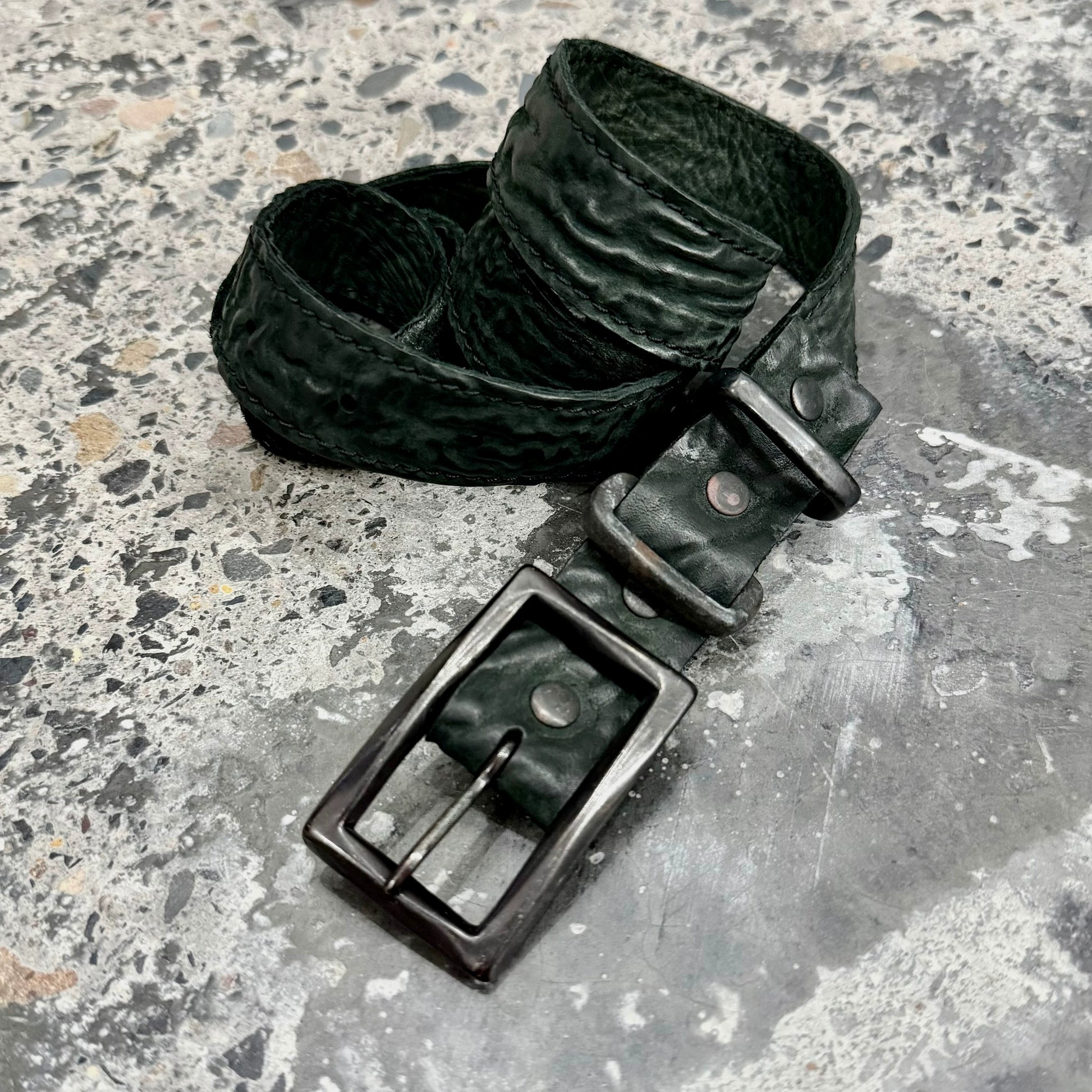 Horse leather dark copper buckle belt