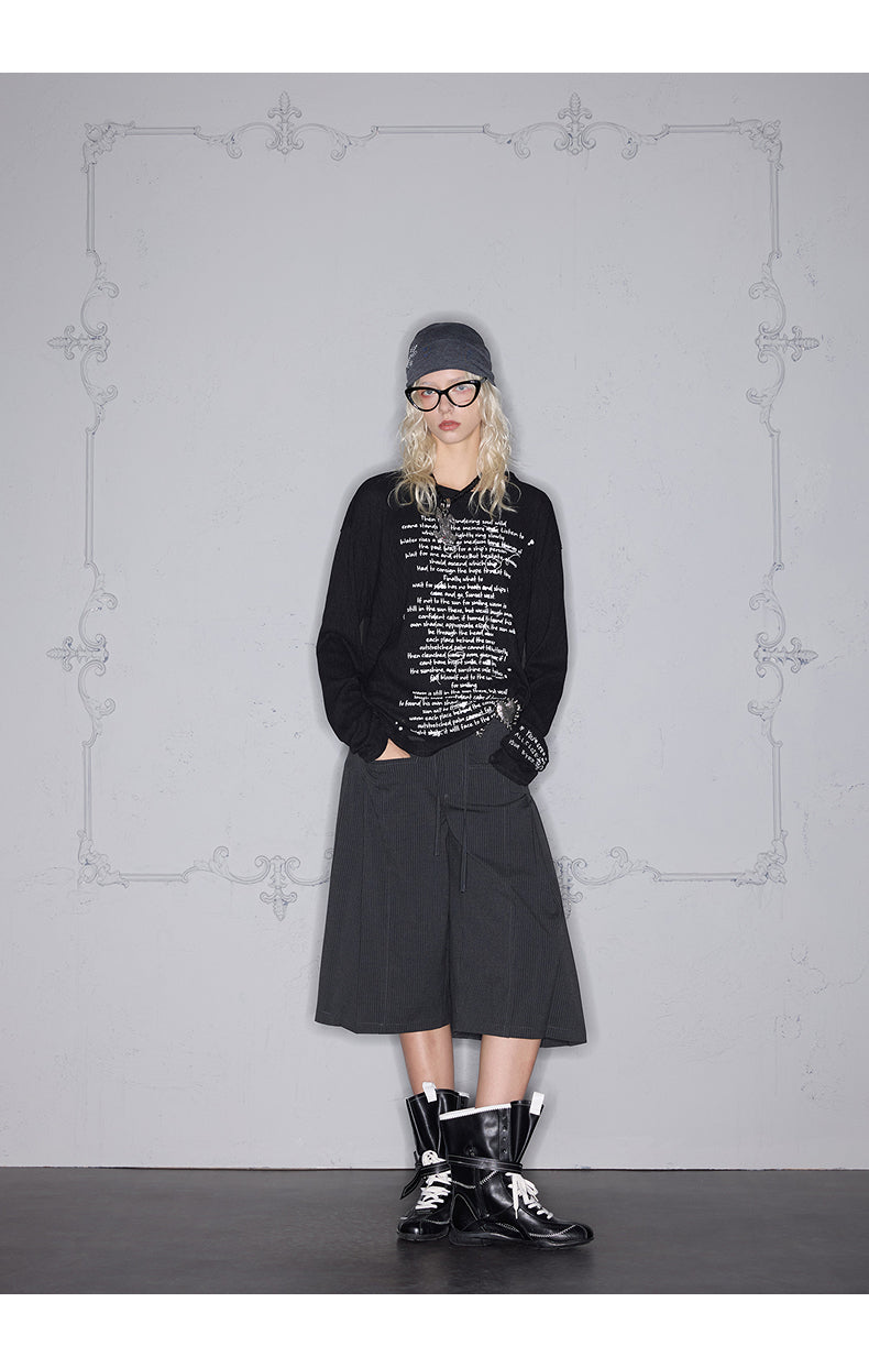 Loose-leaf pleated lace-up striped shorts