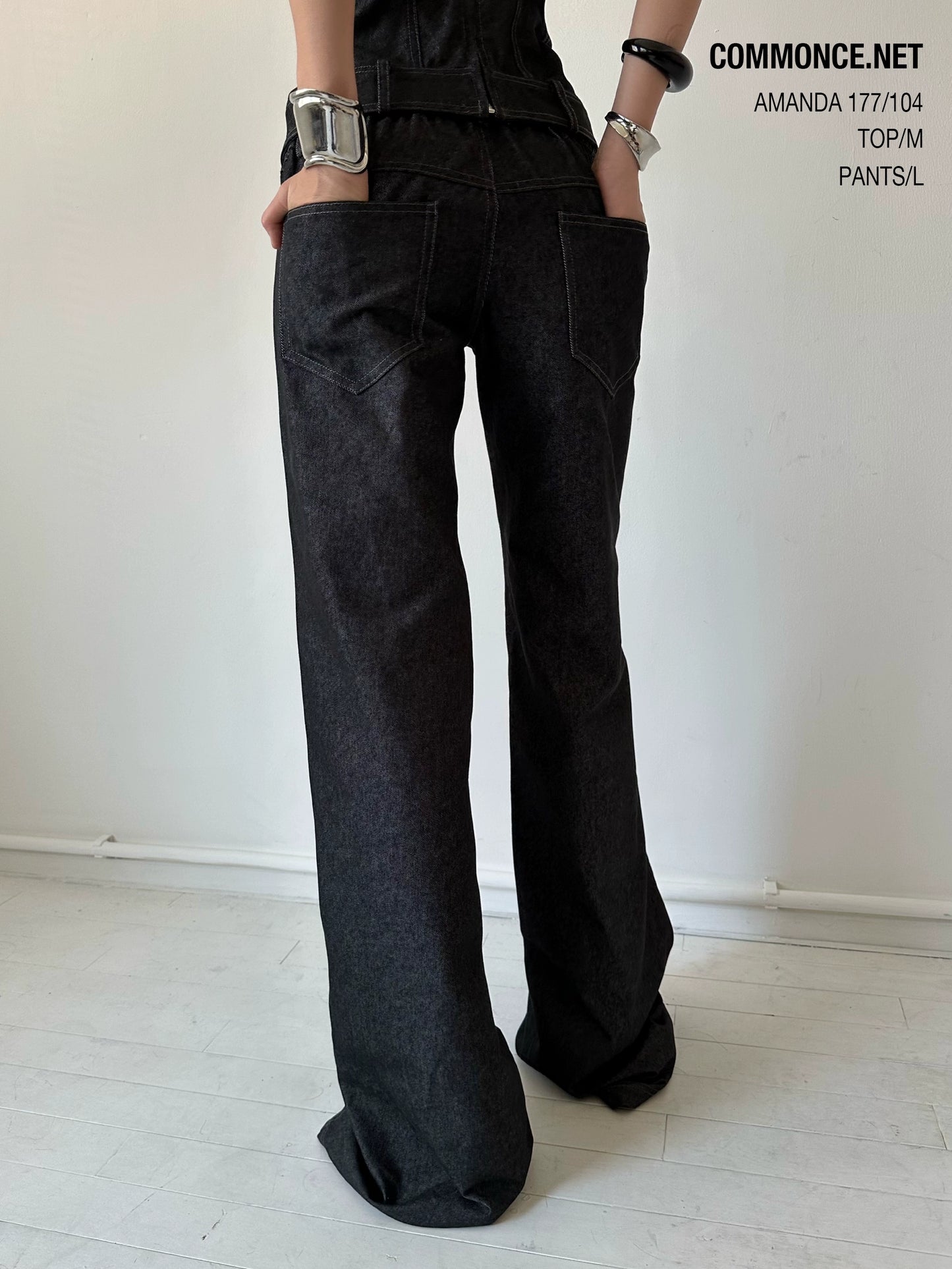 Low-rise Raw Denim Jeans