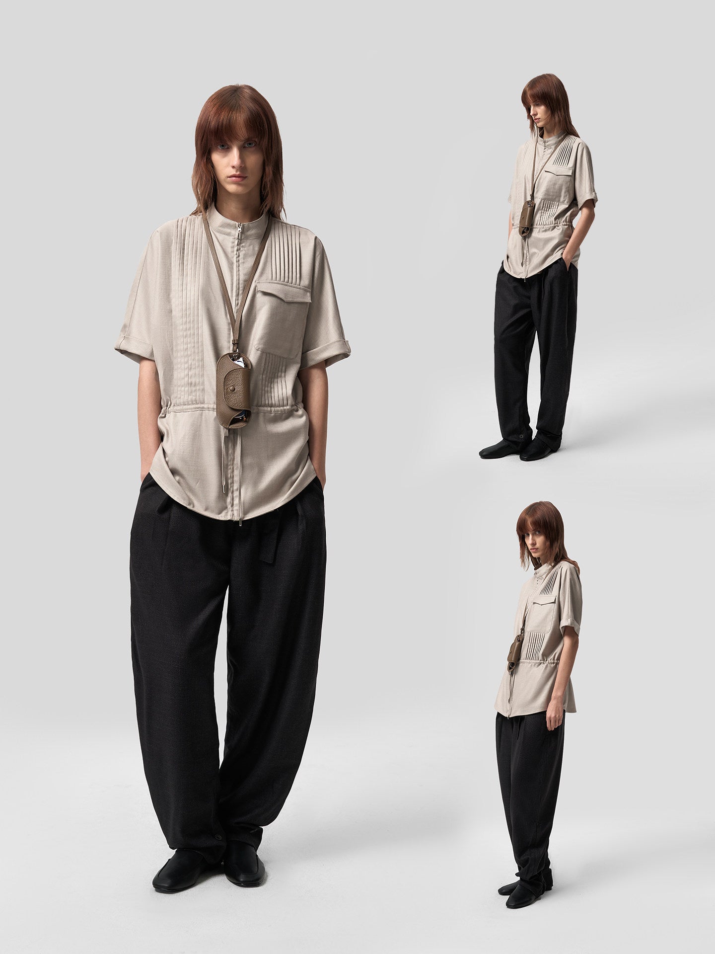 Gritty pleated zip short-sleeved shirt
