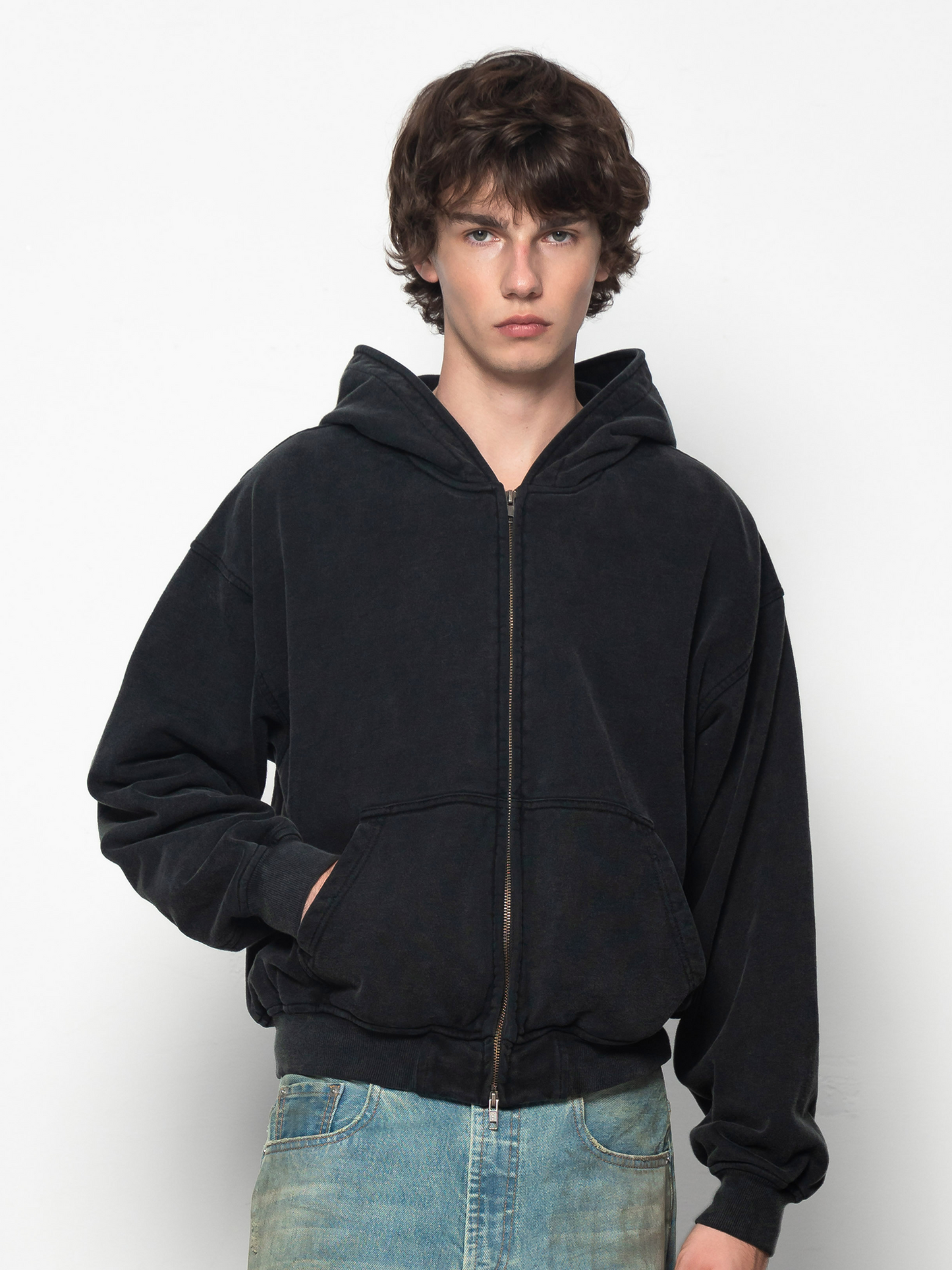 VINTAGE BOXY ZIP HOODIE