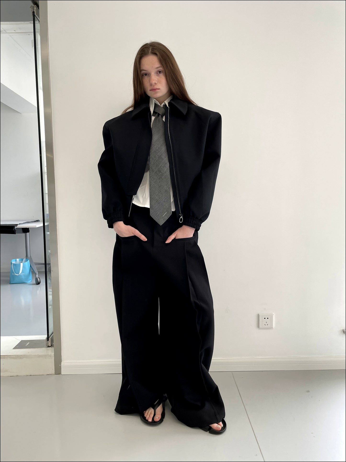 Front pocket Wide leg Trouser