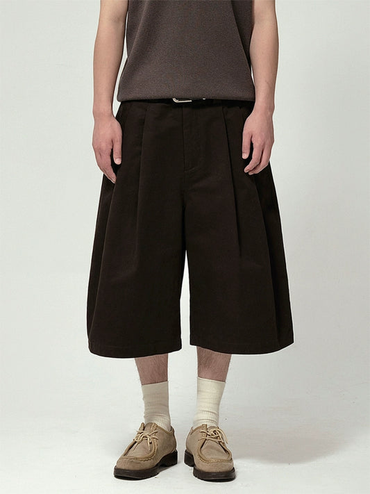 Double pleats cropped shorts