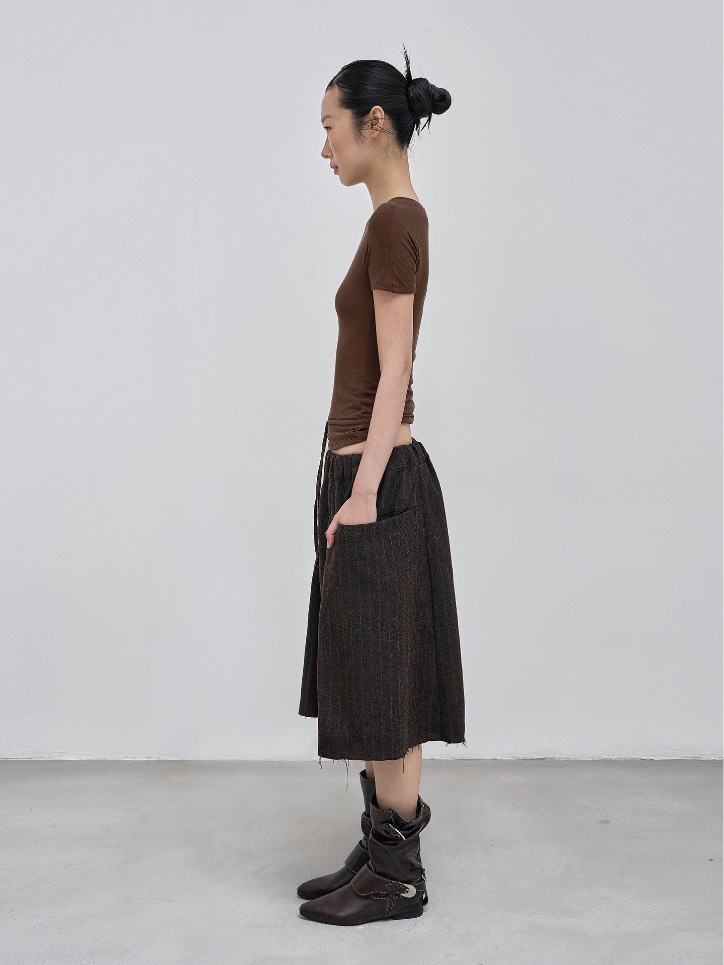 Loose edge drawstring shorts