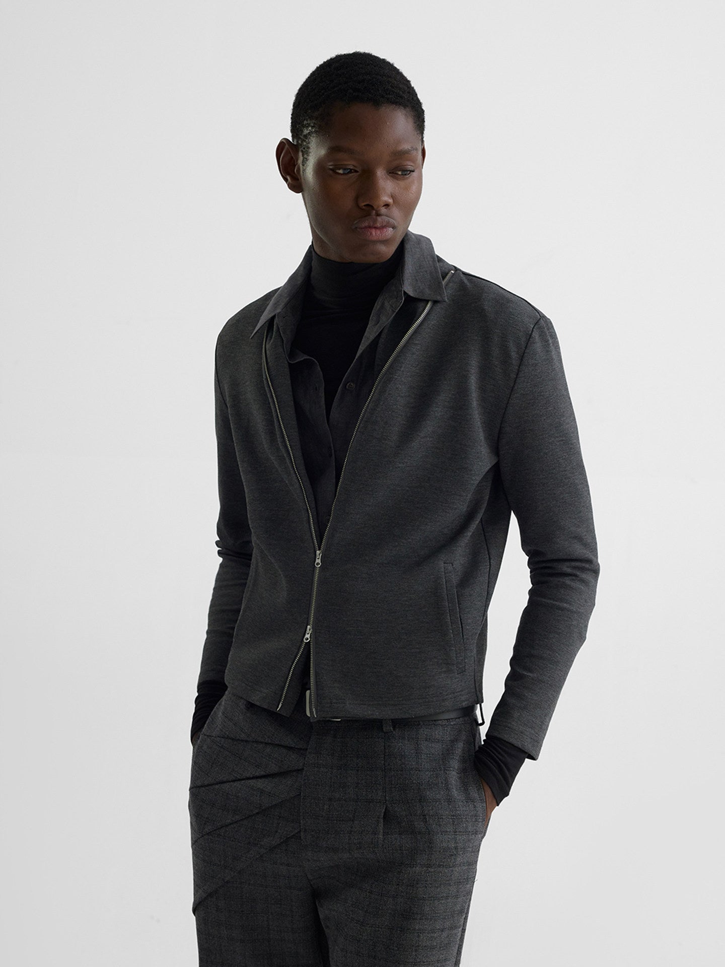 Layered collar double zip sweatshirt