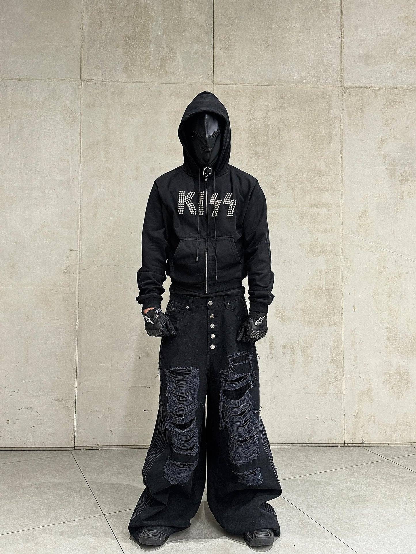BAND KISS SLIM FIT BEADED METAL HOODIE