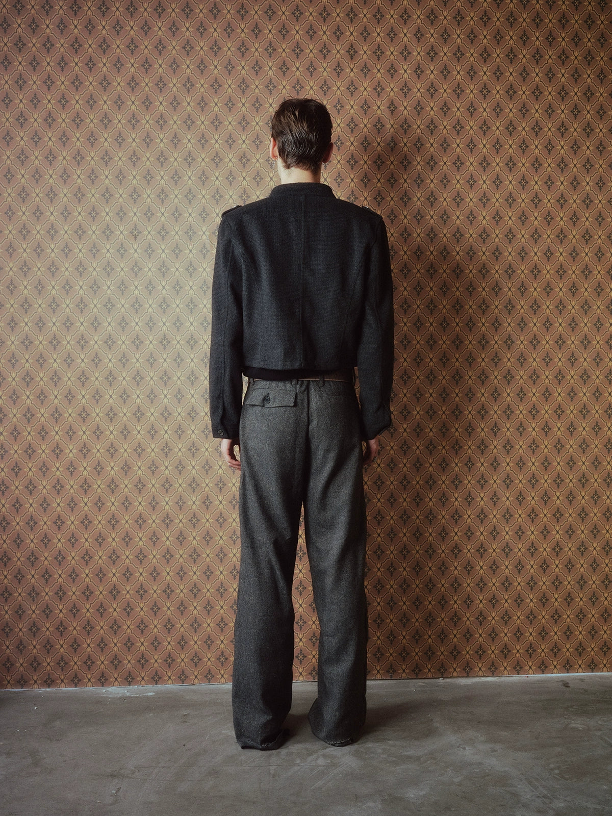 Velvey Napoleon Buttoned Cropped Jacket