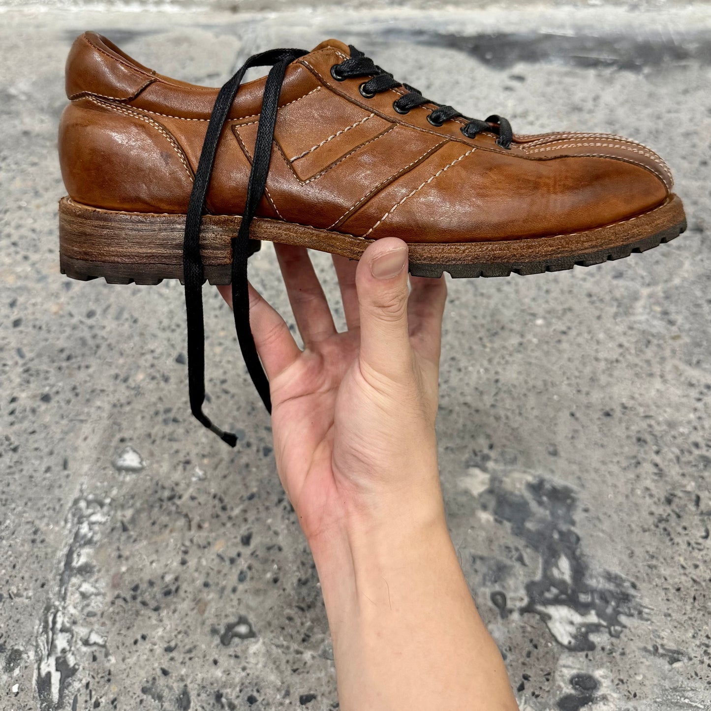 Horse leather lace-up German shoes
