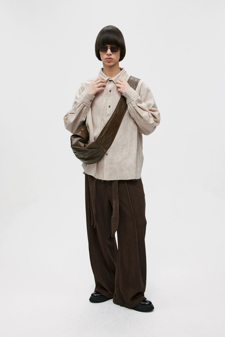 NATURAL TEXTURE LEATHER SHOULDER BAG