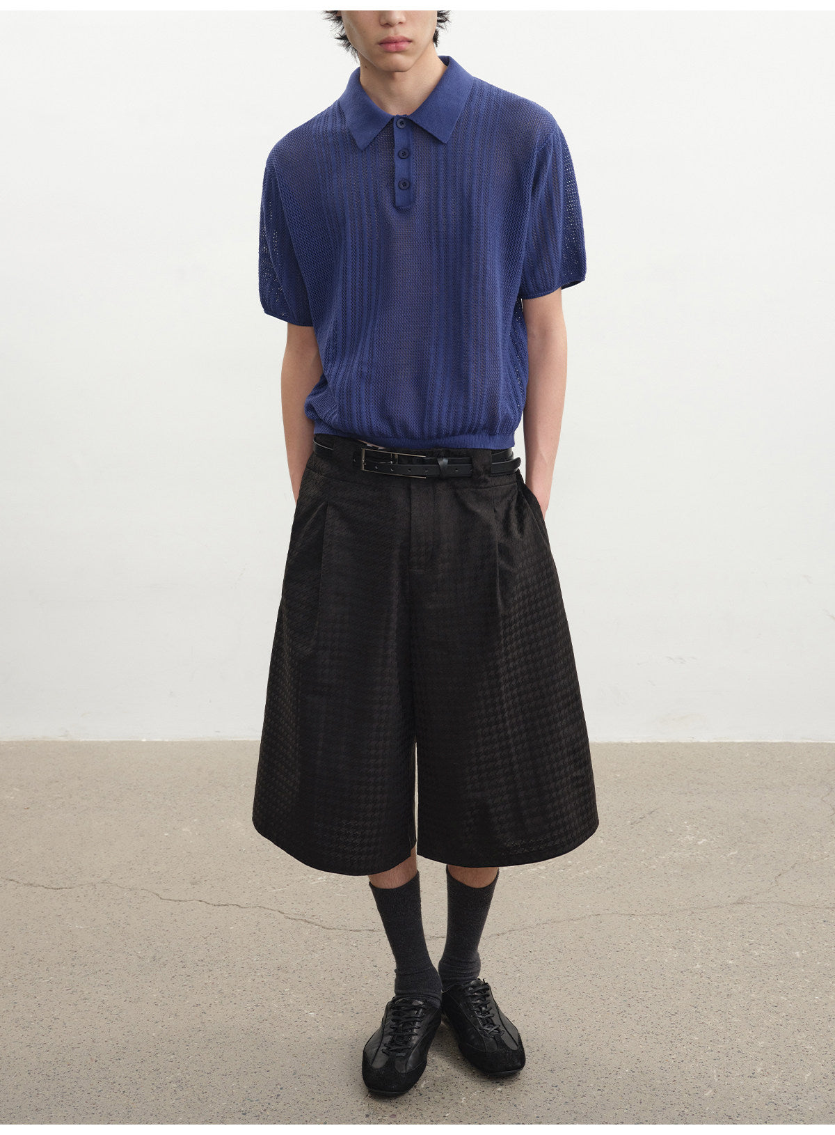 Houndstooth Pleated Cropped Pants