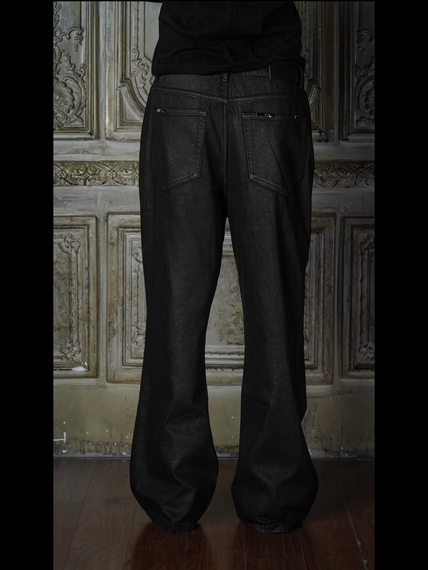 Shotgun rivet wax bootcut jeans