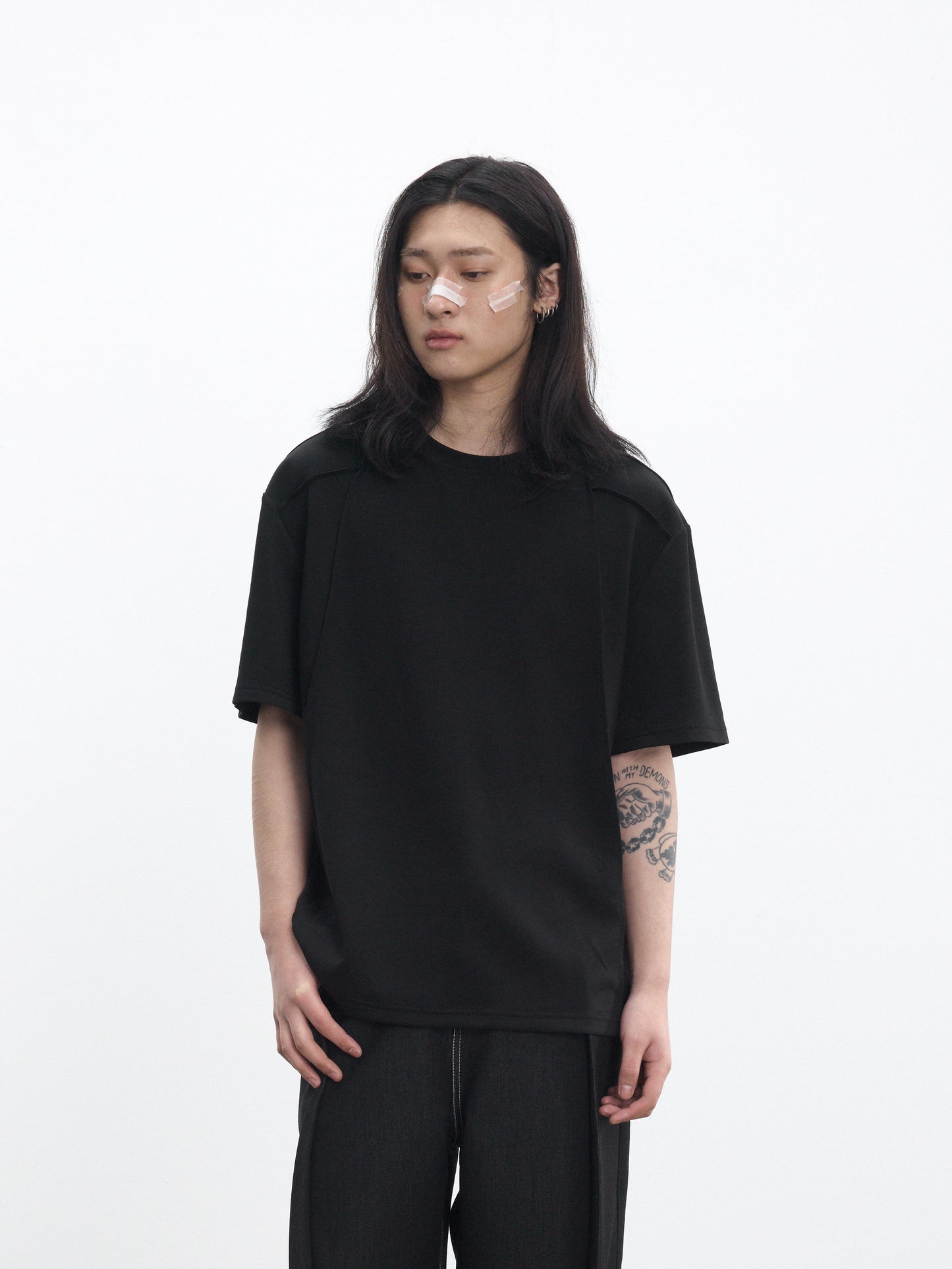 Structure division short sleeve t-shirt