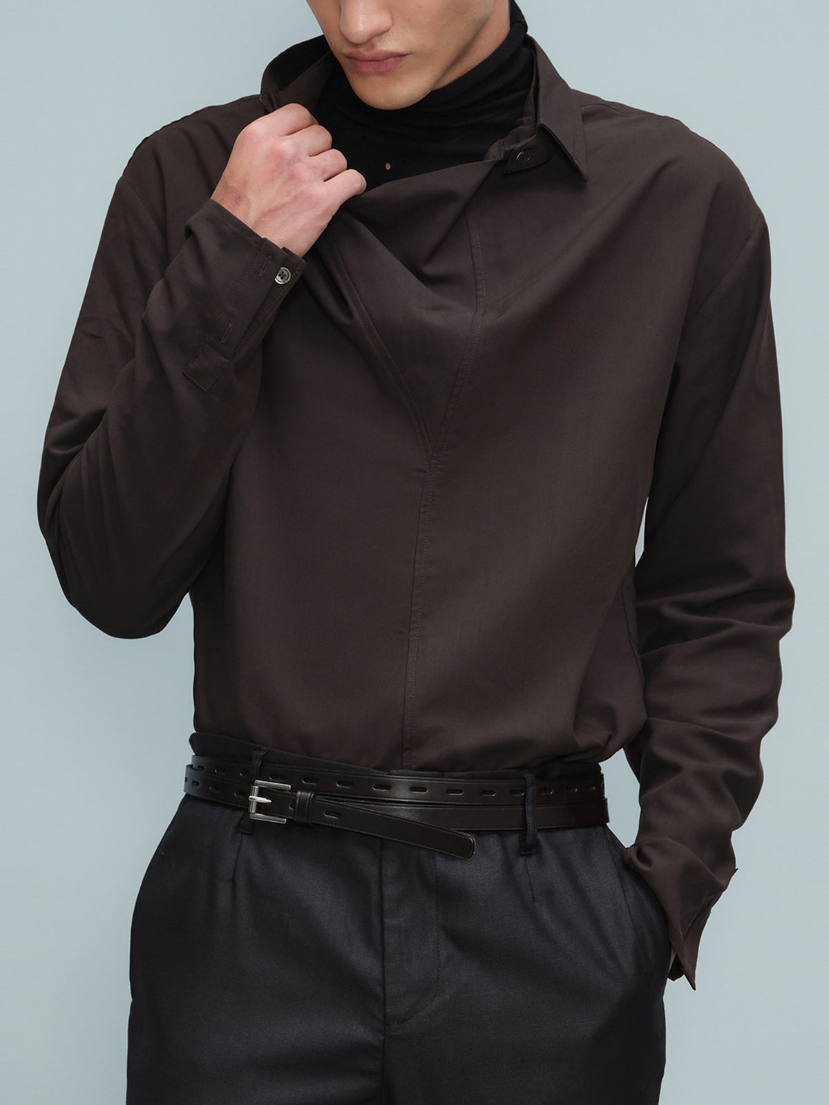 Front swaying collar long sleeve