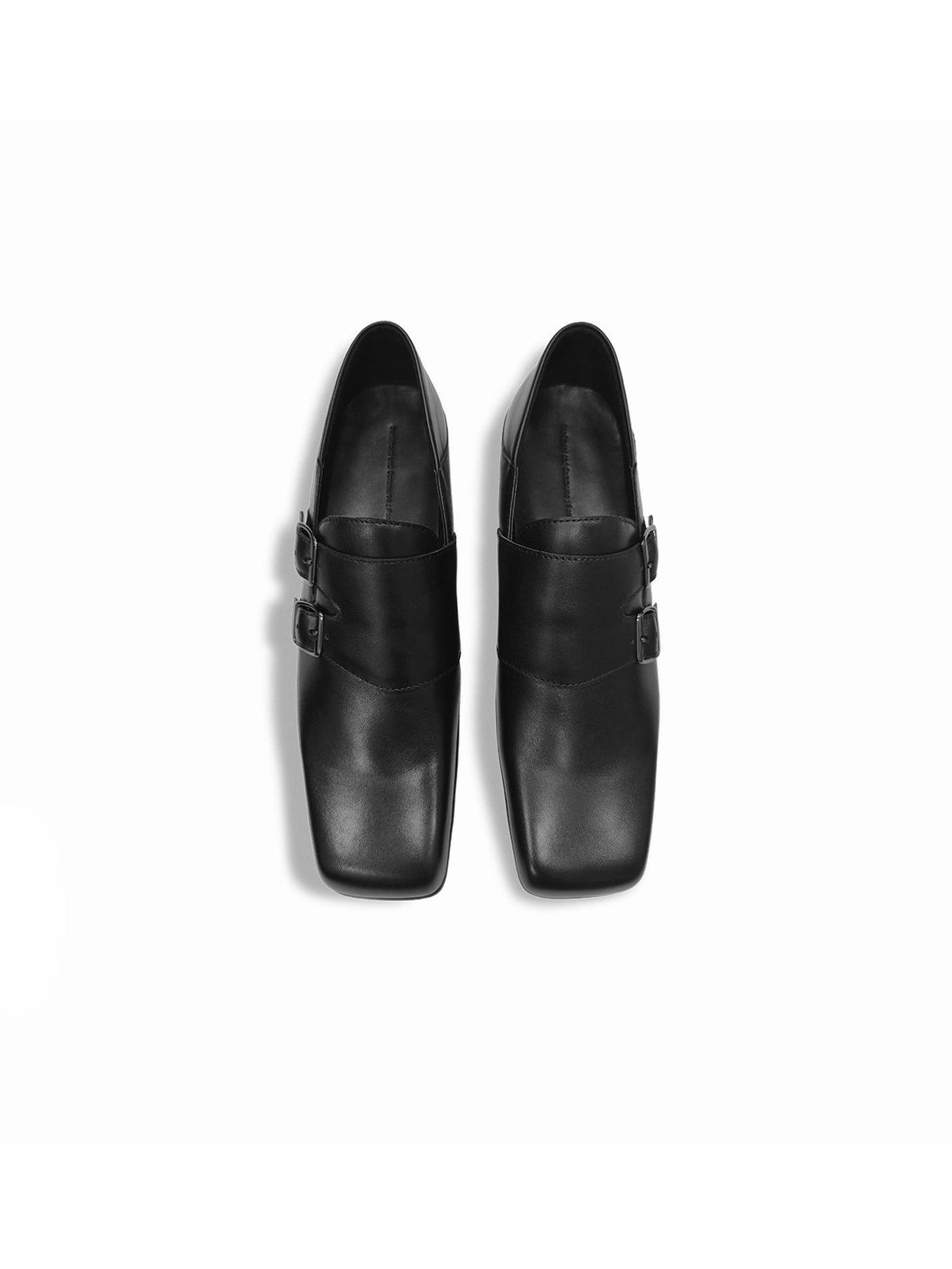 Square toe leather buckle shoes