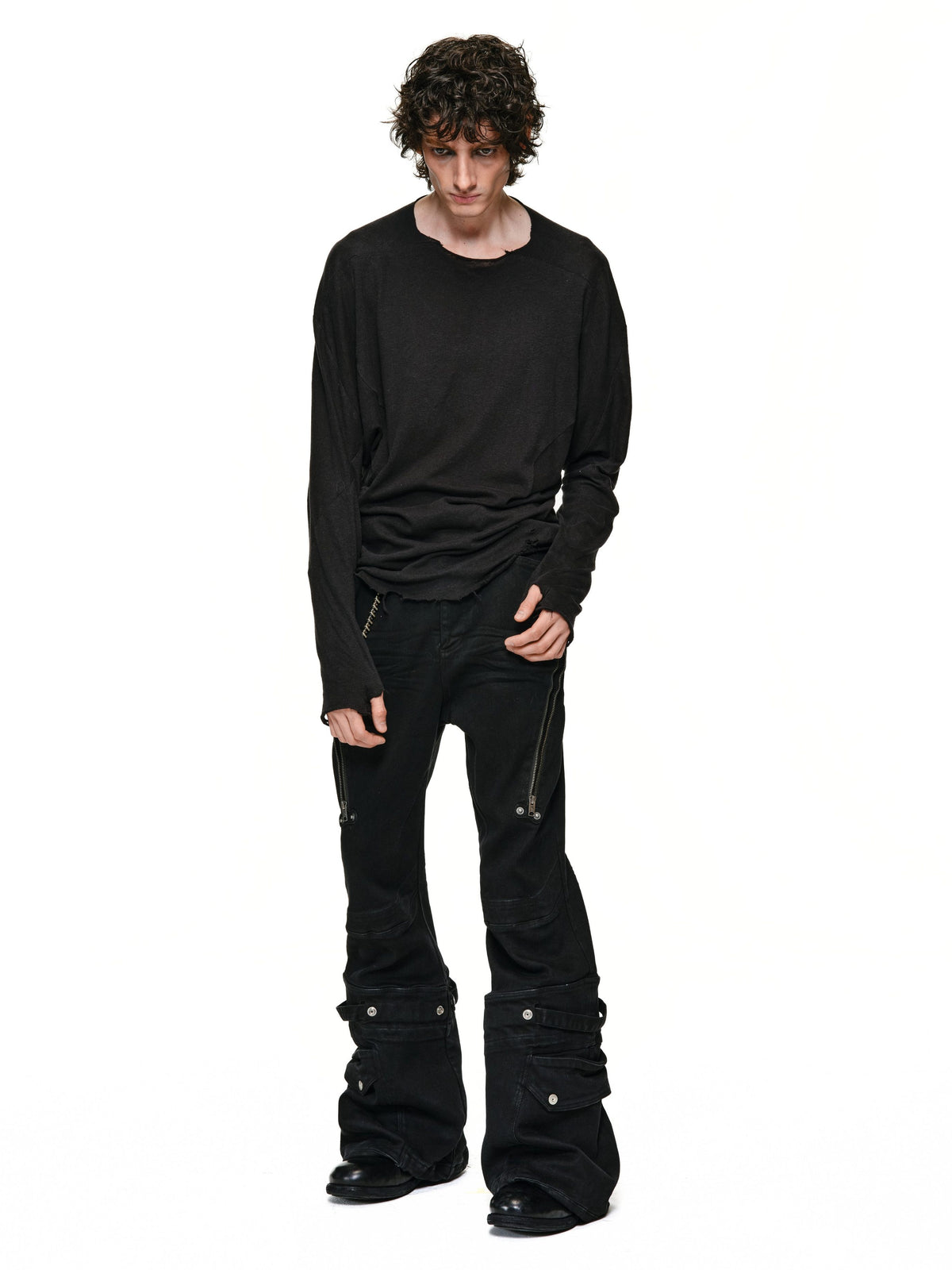 SPIRAL DISTRESSED LONG-SLEEVE TEE