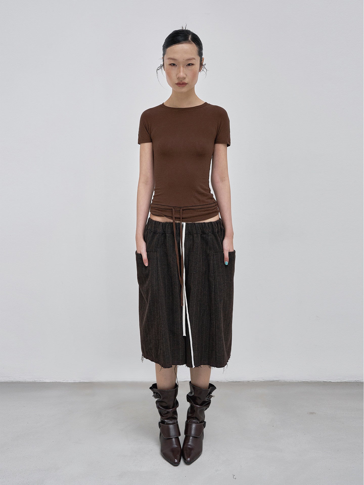 Loose edge drawstring shorts