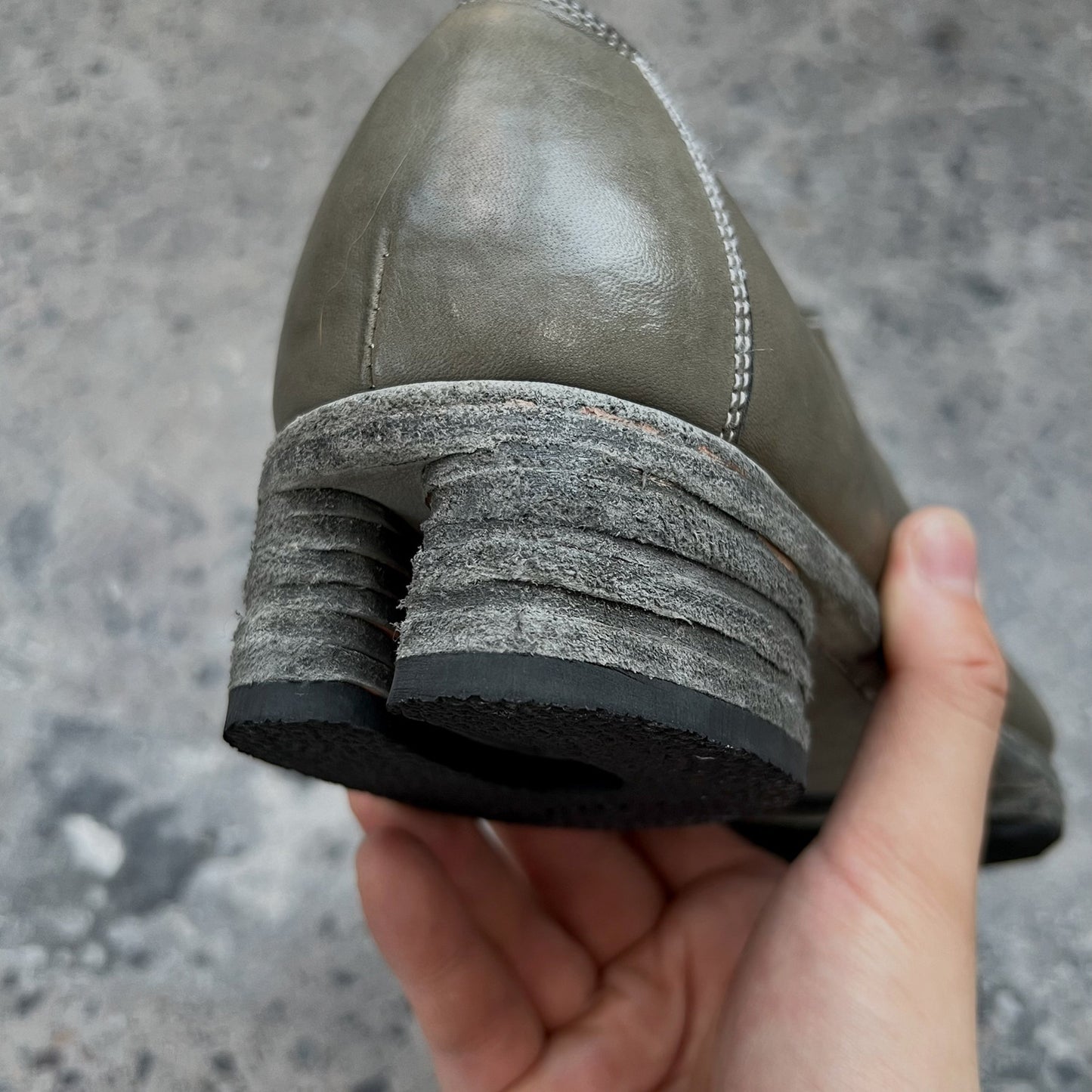 Washed distressed derby artisan leather shoes