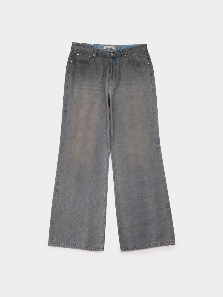 Distressed washed gray jeans
