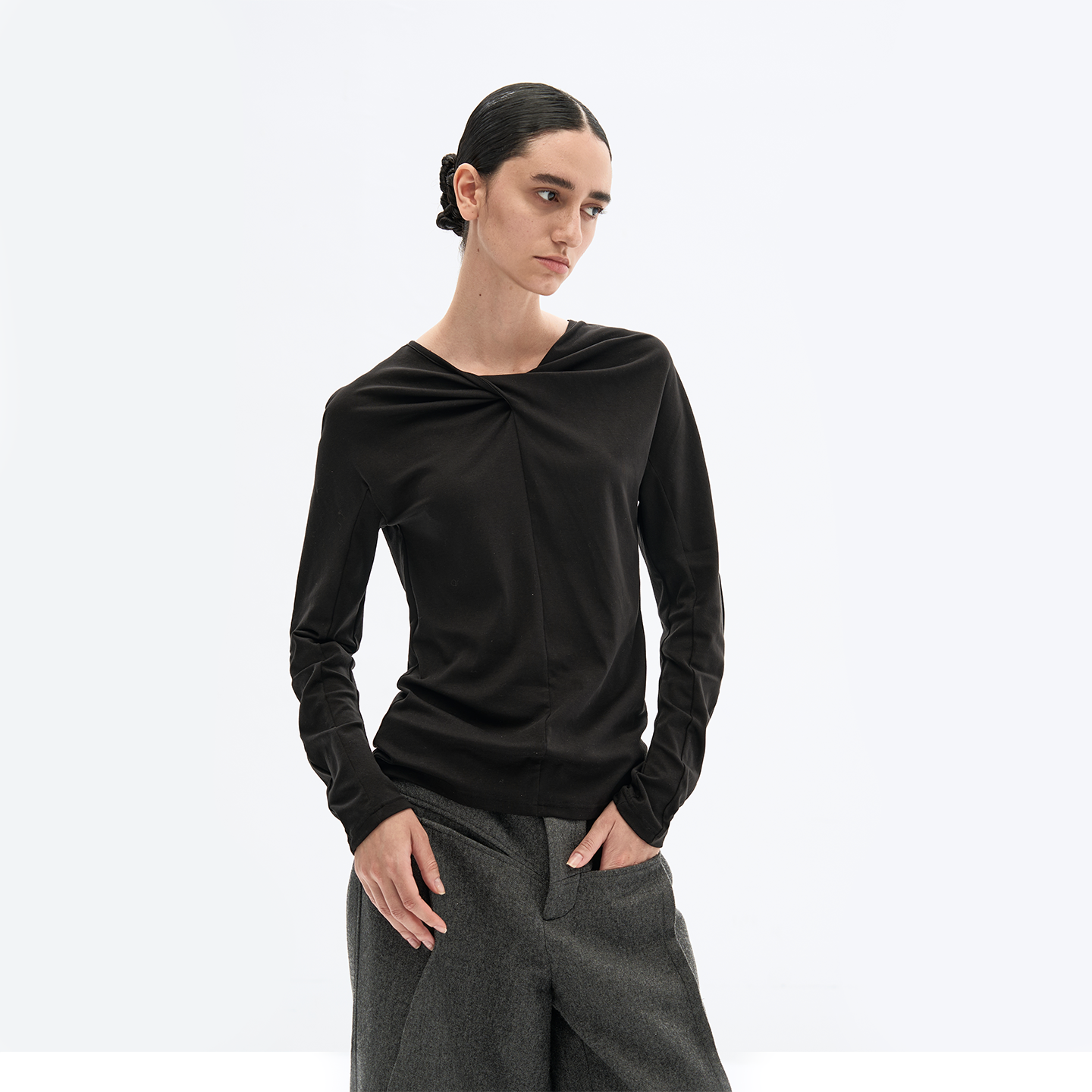 Knot braided long sleeve T-shirt