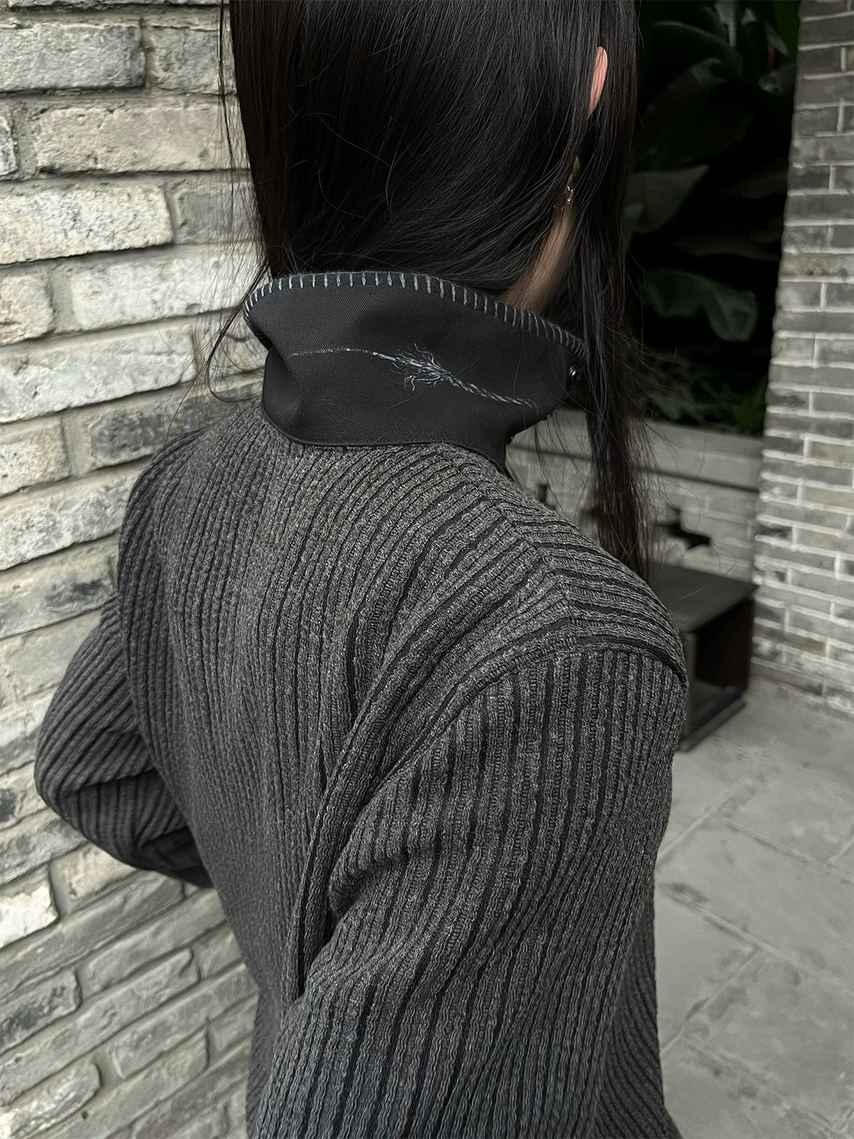 "Urhe" cable stripe stand collar pullover knit sweater