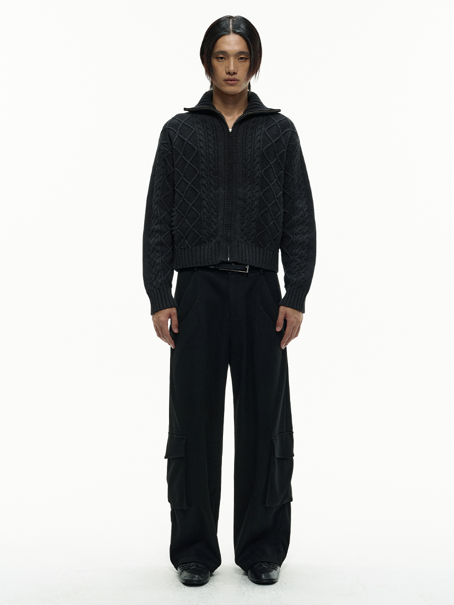 Double slip side patch pocket cargo pants