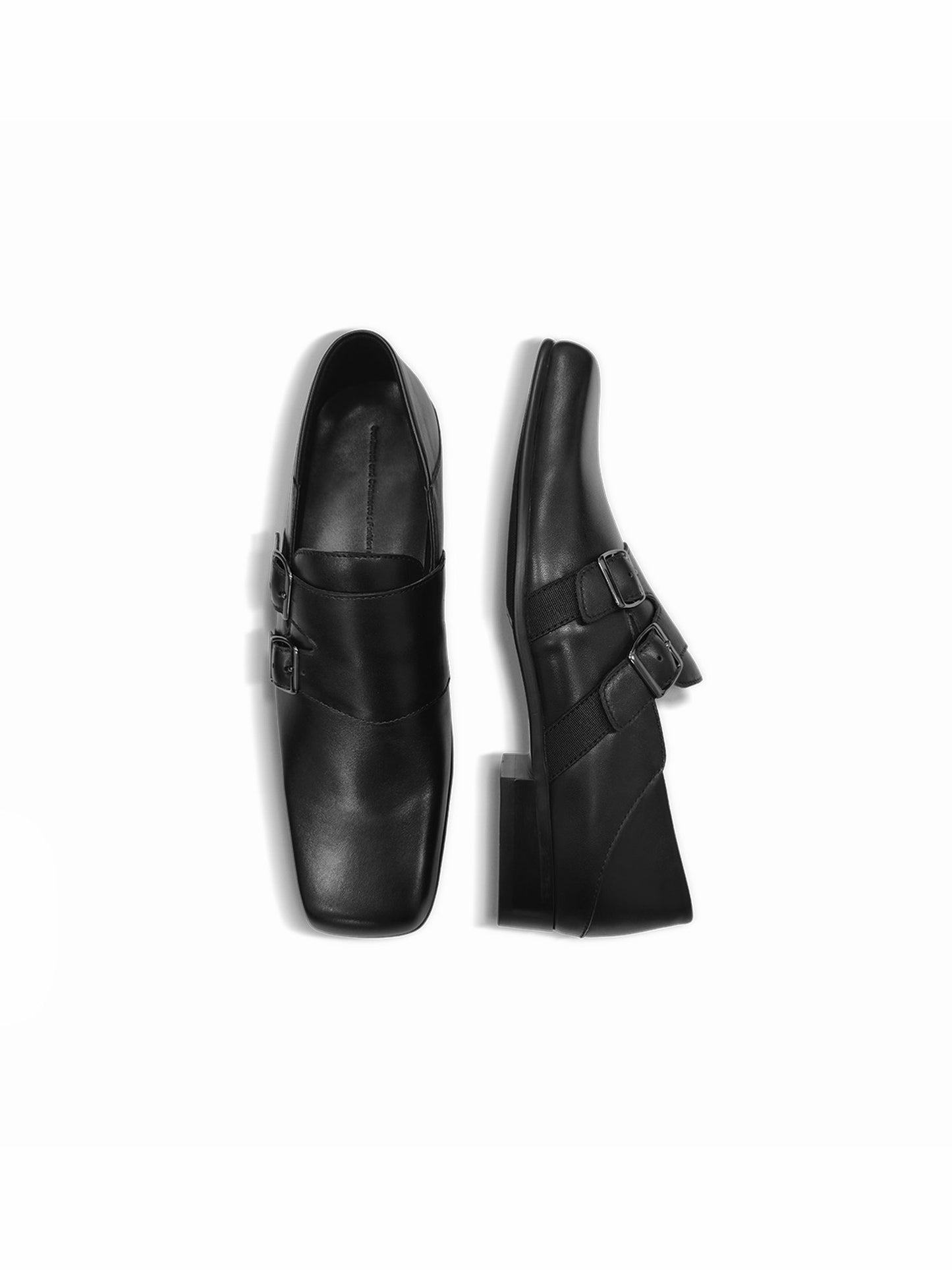 Square toe leather buckle shoes