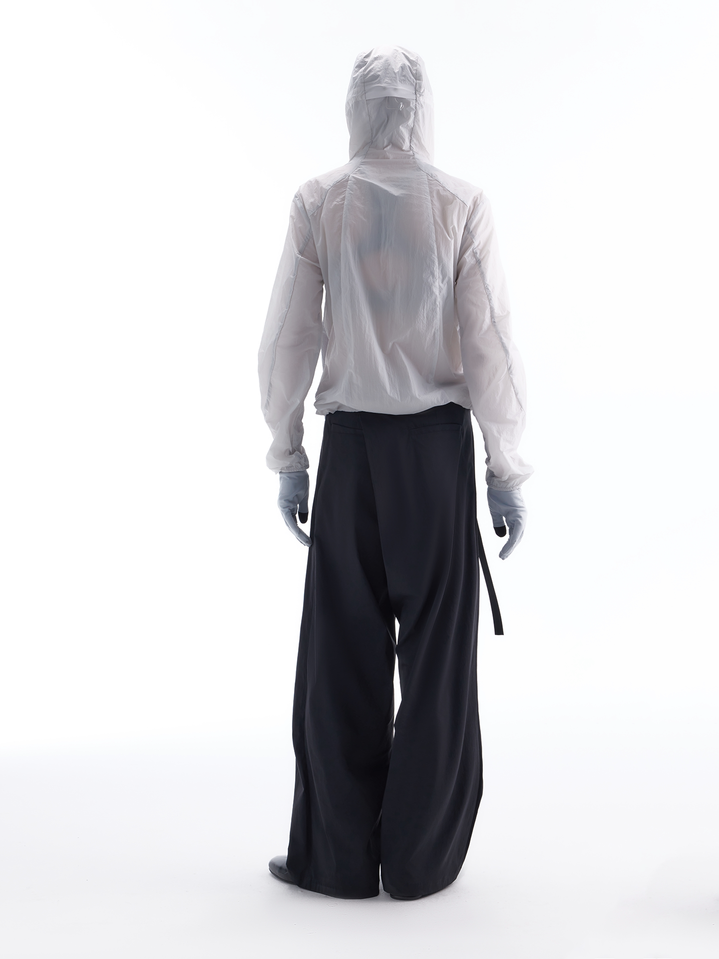 Buckle nylon trousers