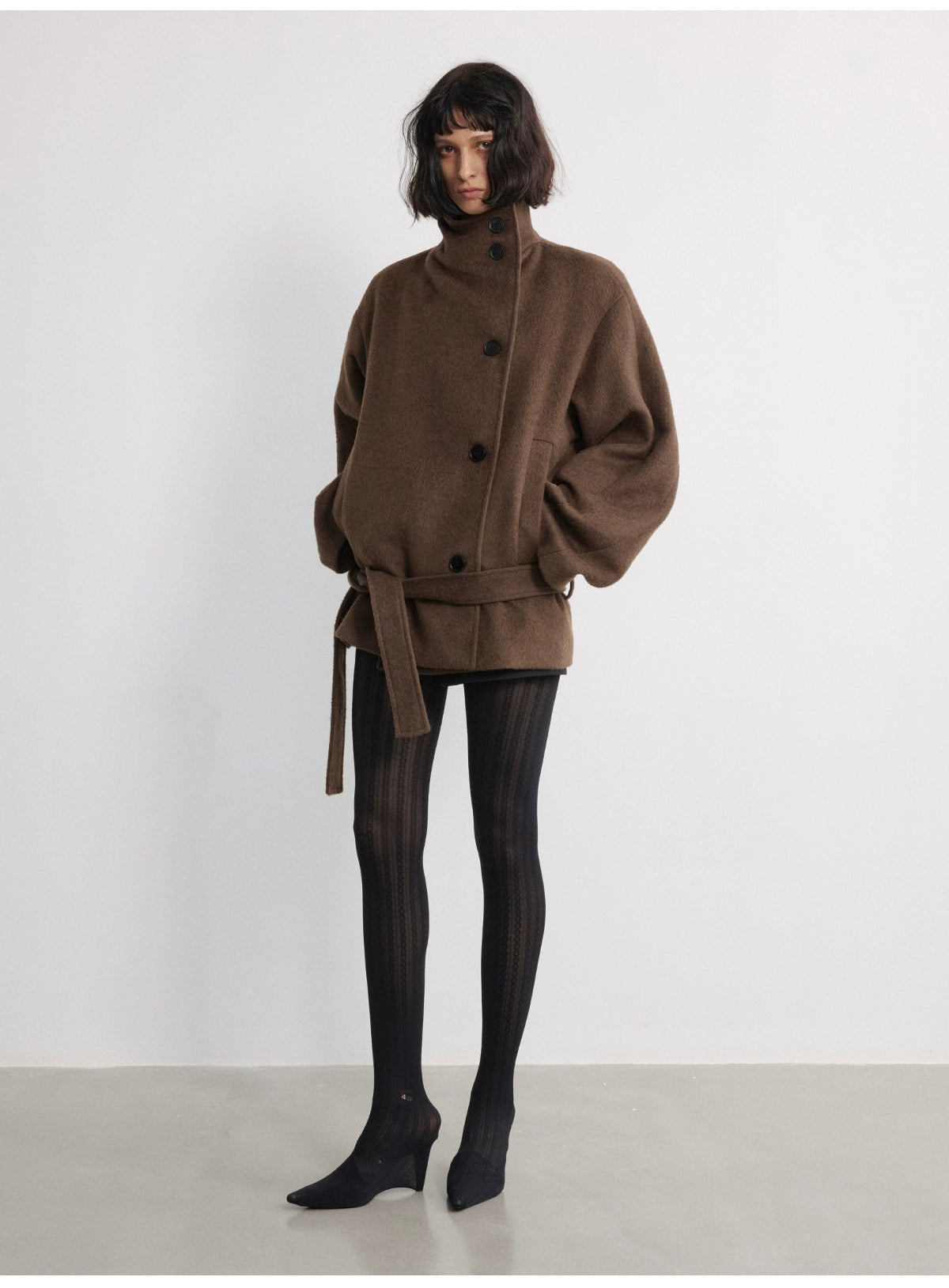 Cropped Shoulder Wool Coat