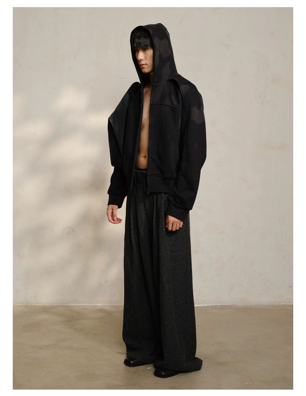 ARCH ARMOUR HOODIE