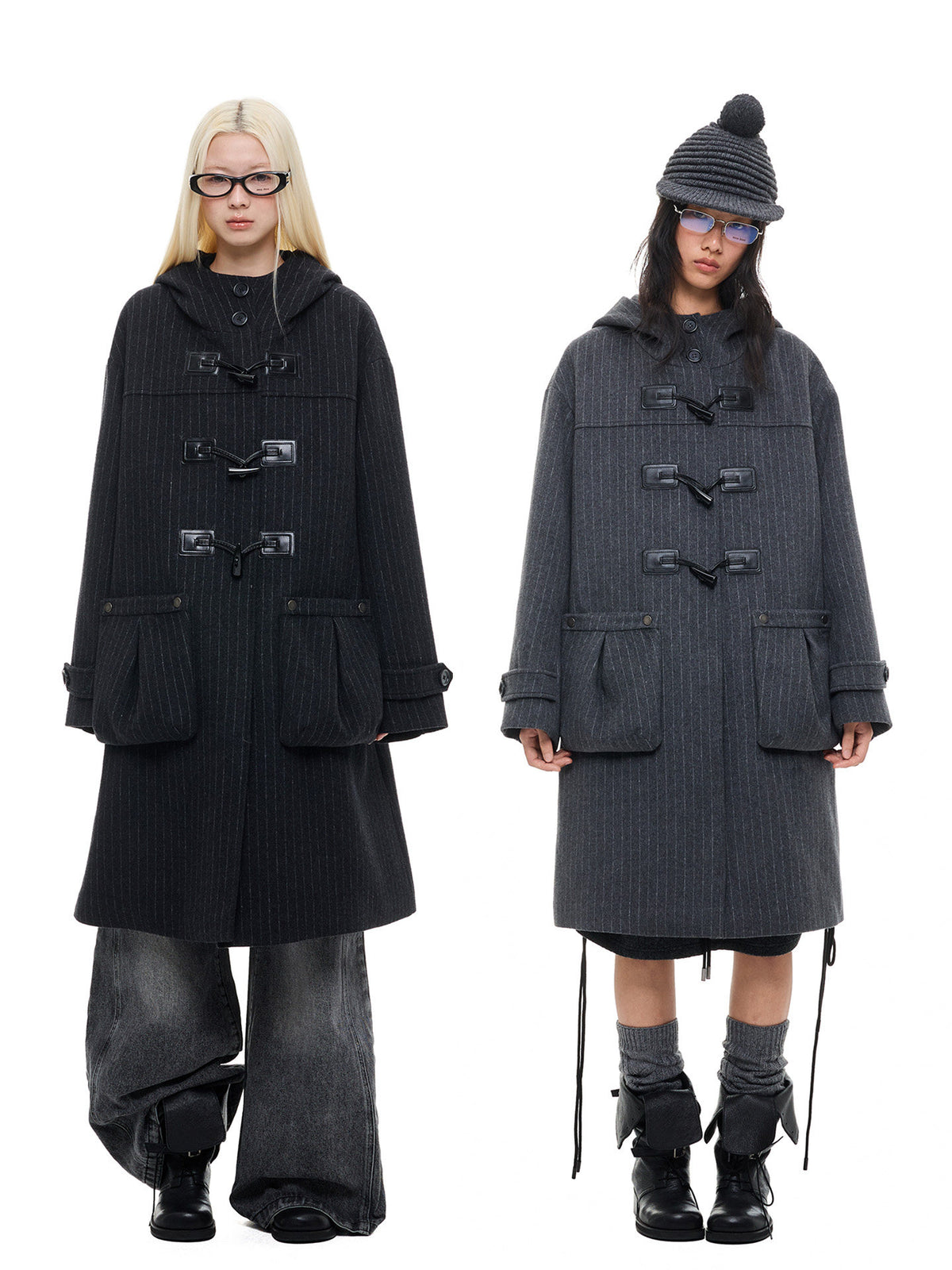 Hooded horn button coat