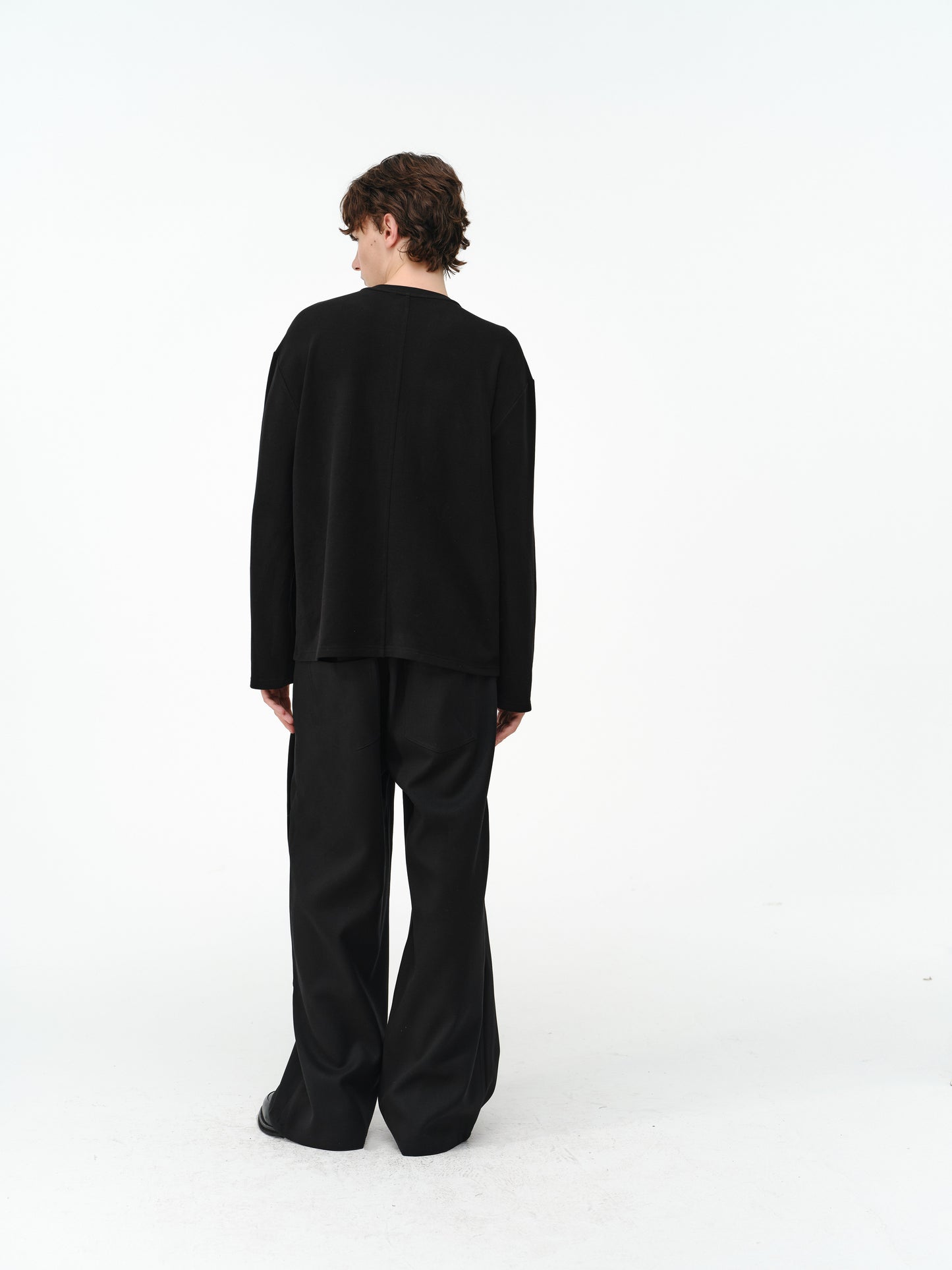 Merino wool V-neck long sleeve t-shirt