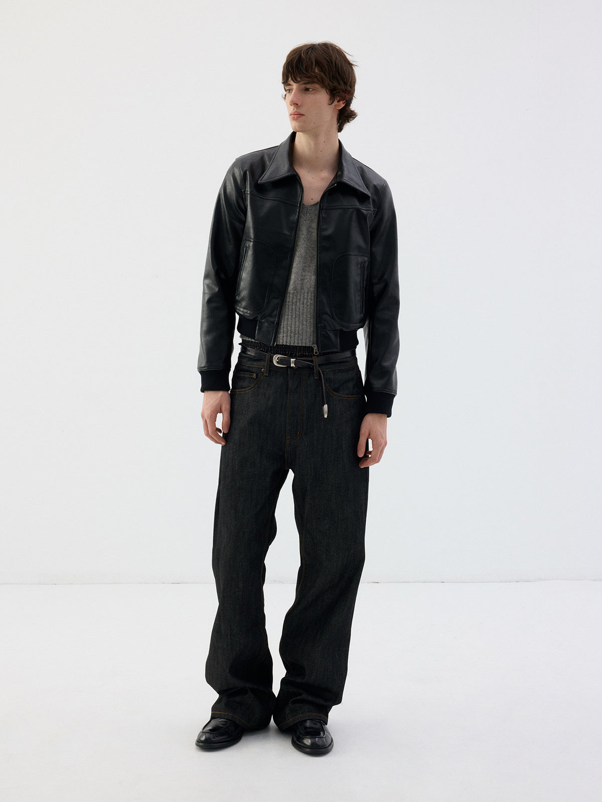 Vintage black short skinny zipper leather jacket