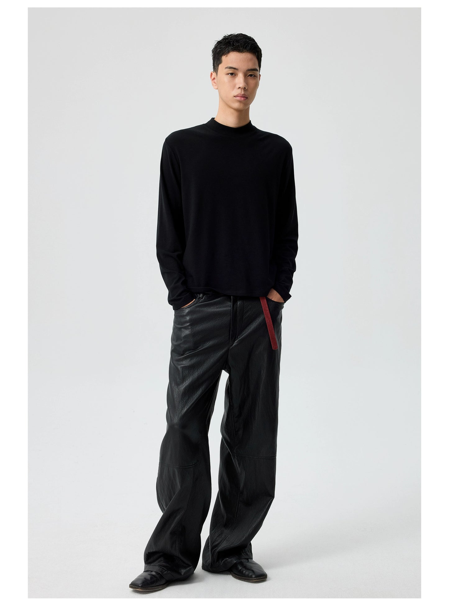 Straight Wire Leather Pants